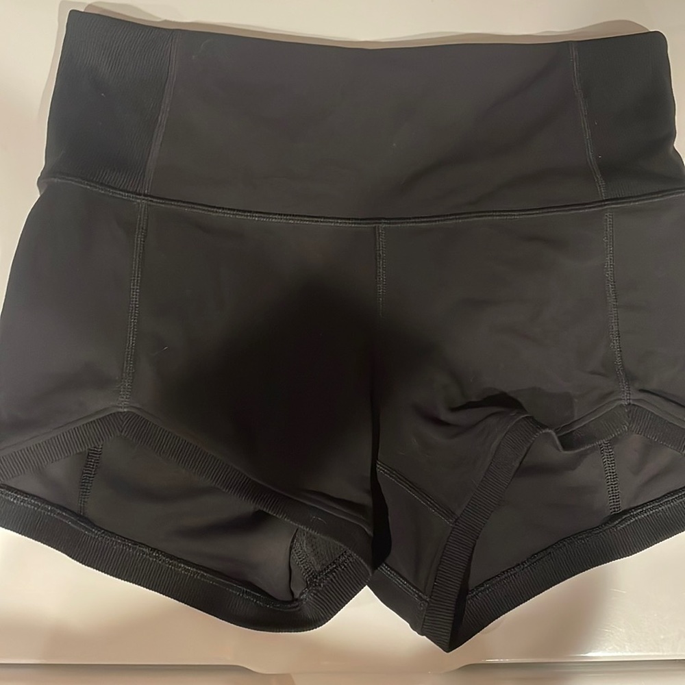 Athleta black hot yoga short